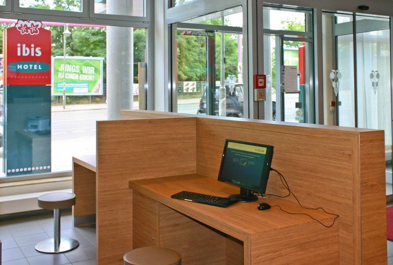 Ibis Ostbahnhof Hotel 4*
